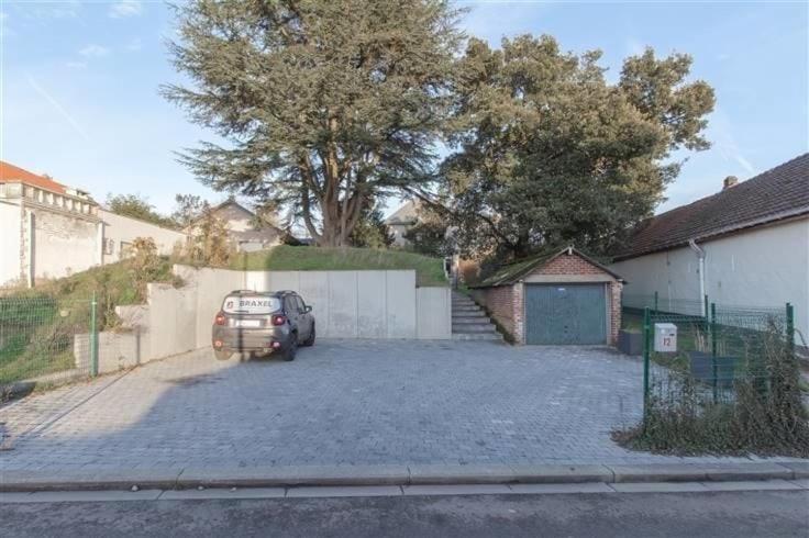 Charmante Villa Des Annees 30 Braine l'Alleud Bagian luar foto